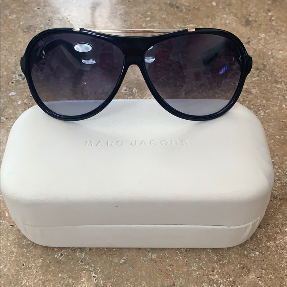 Marc Jacobs sunglass